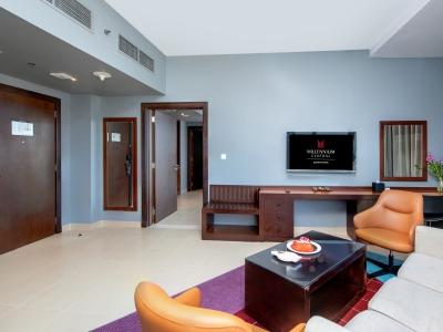 Millennium Downtown होटल 4*