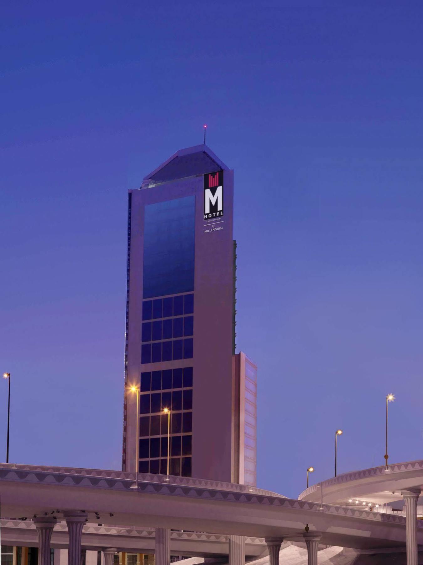 होटल Millennium Downtown 4*